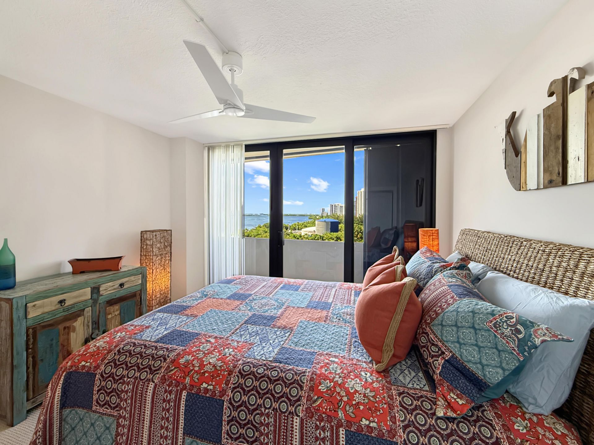 4200 N Ocean Drive, Unit 2-705, Singer Island, FL 33404 Photo