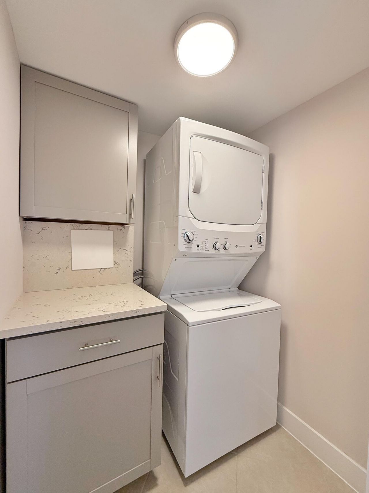 4200 N Ocean Drive, Unit 2-705, Singer Island, FL 33404 Photo