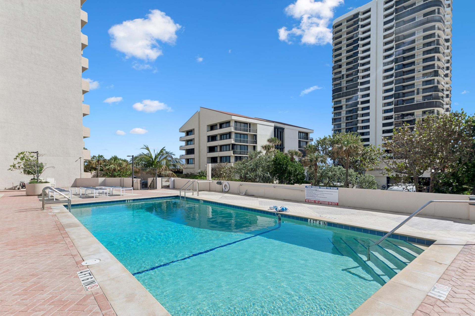 4200 N Ocean Drive, Unit 2-705, Singer Island, FL 33404 Photo