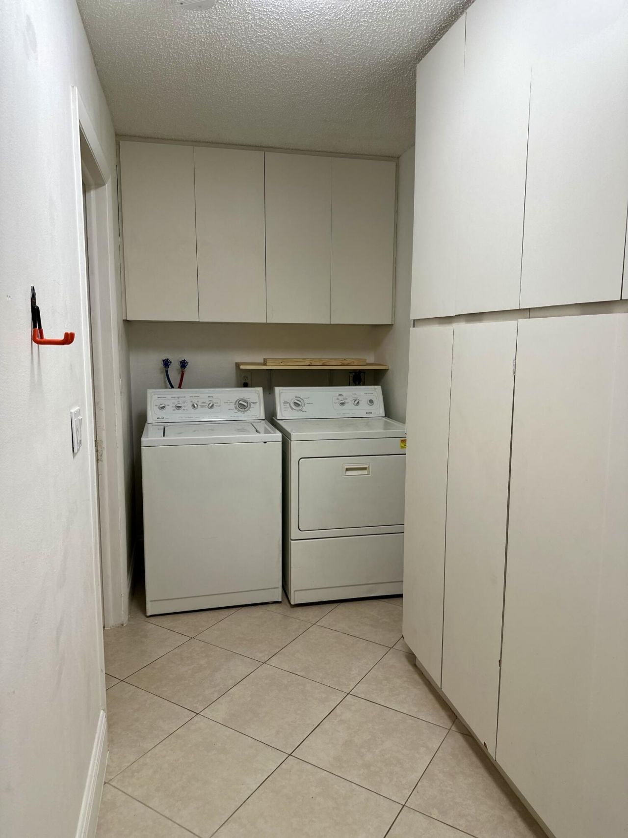 2886 Fernley Drive E, Unit 80, West Palm Beach, FL 33415 Photo