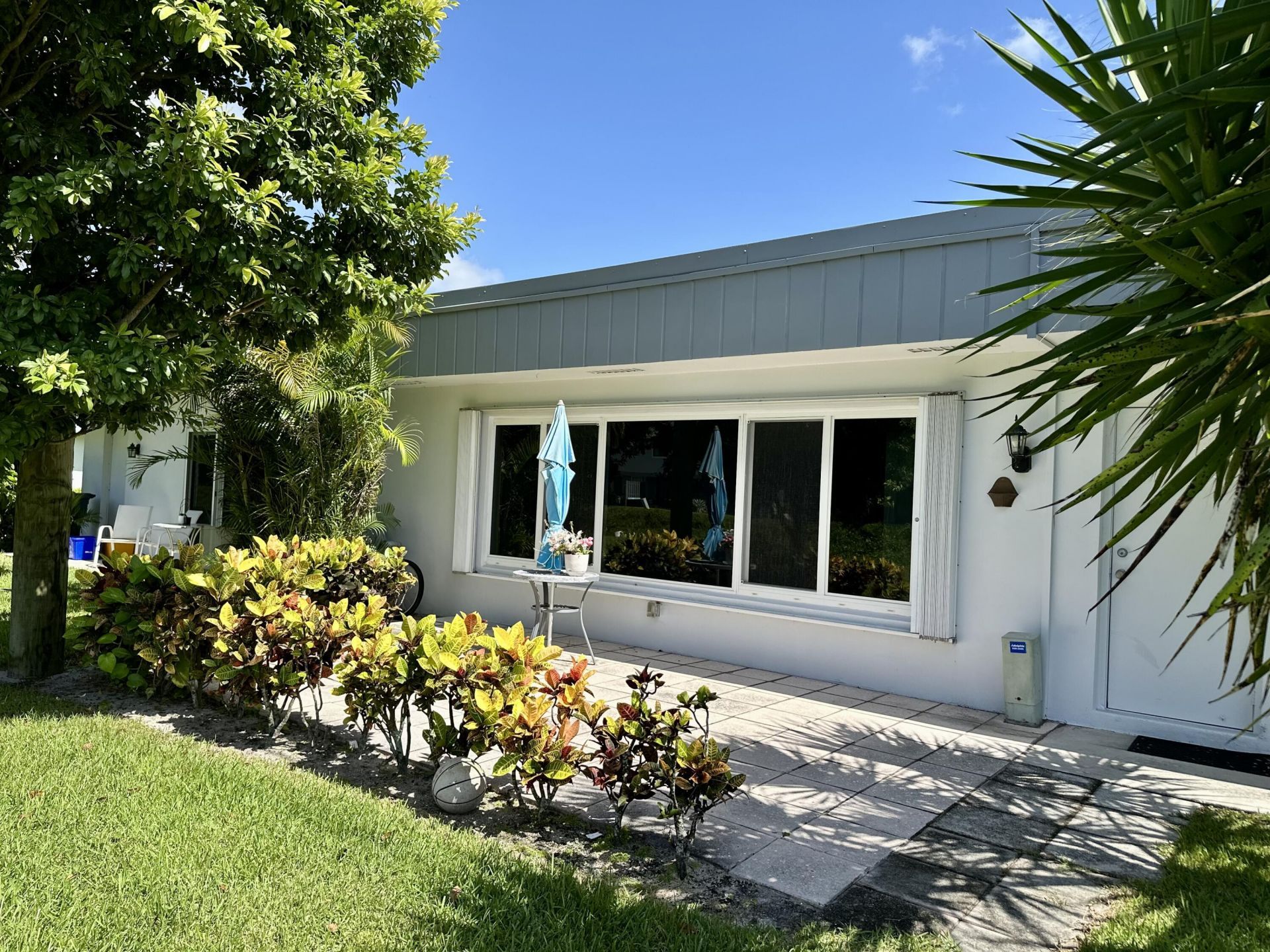 2886 Fernley Drive E, Unit 80, West Palm Beach, FL 33415 Photo