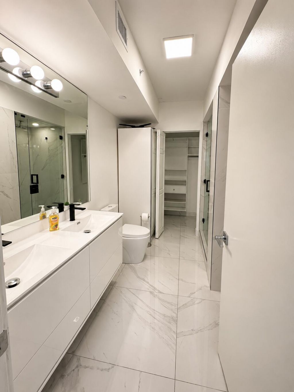 6365 Collins Avenue, Unit 811, Miami Beach, FL 33141 Photo