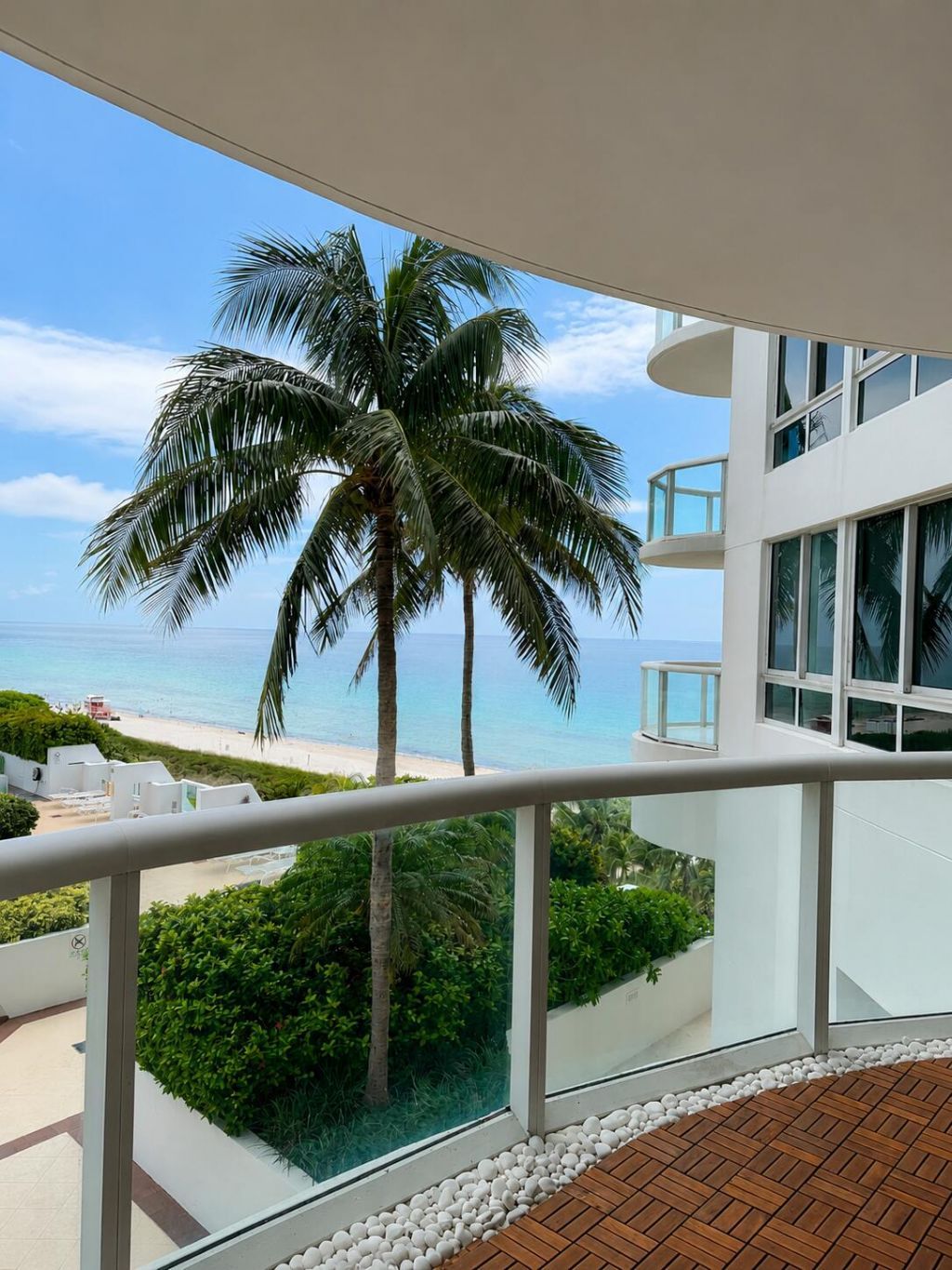 6365 Collins Avenue, Unit 811, Miami Beach, FL 33141 Photo