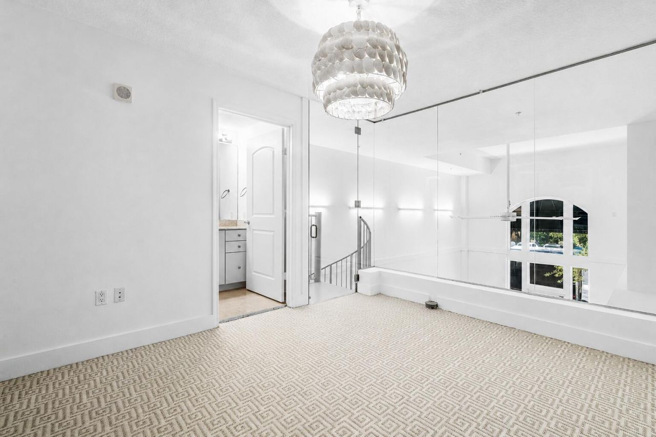 701 S Olive Avenue, Unit 119, West Palm Beach, FL 33401 Photo