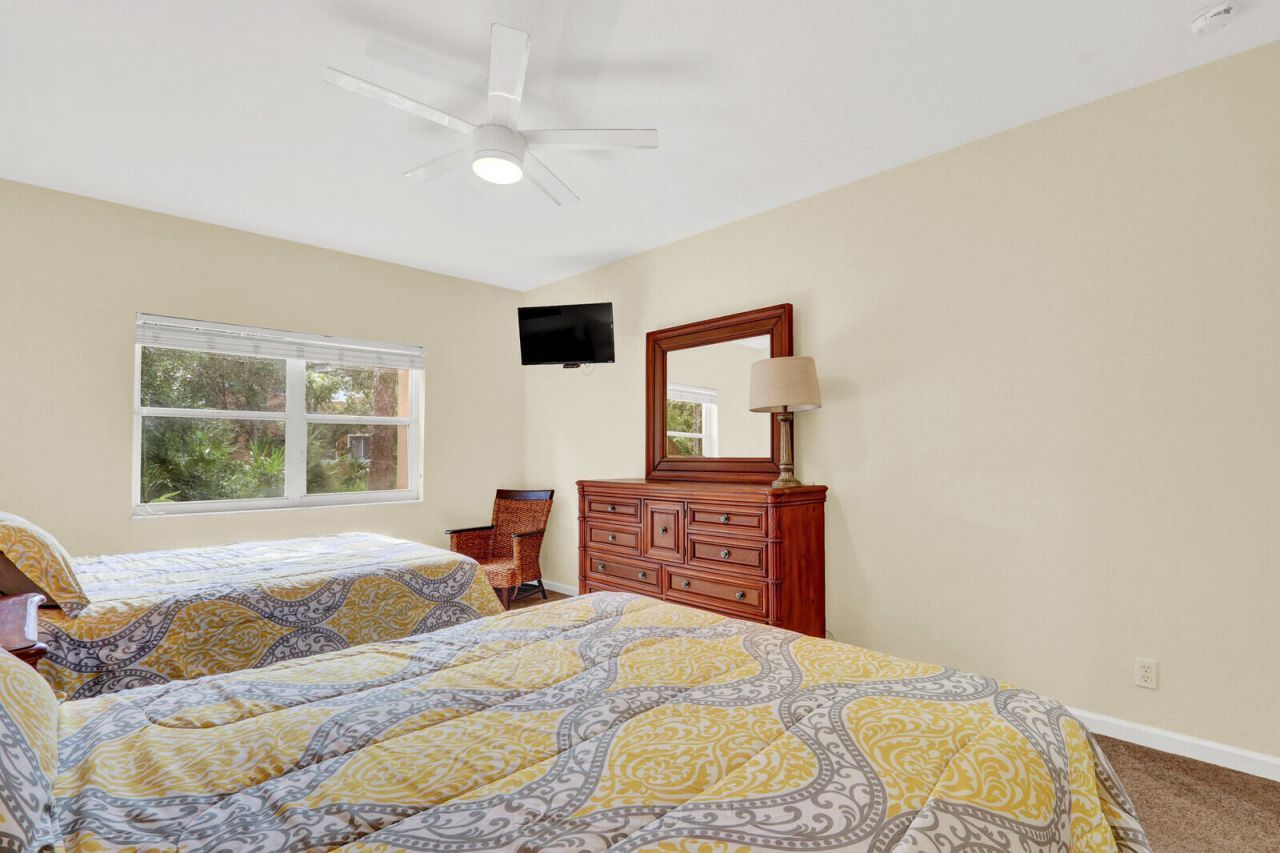 8319 Mulligan Circle, Port Saint Lucie, FL 34986 Photo