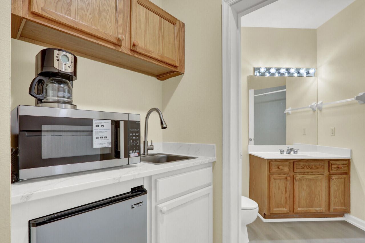 8319 Mulligan Circle, Port Saint Lucie, FL 34986 Photo