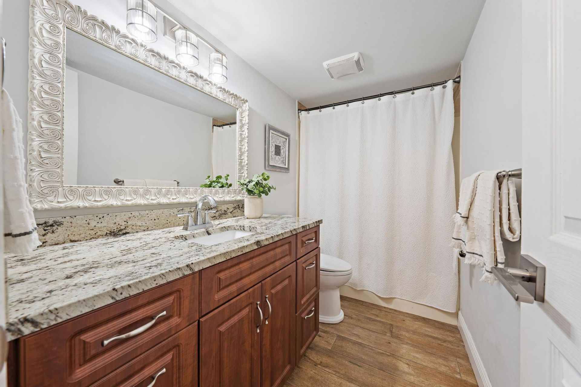 388 Golfview Road, Unit H, North Palm Beach, FL 33408 Photo