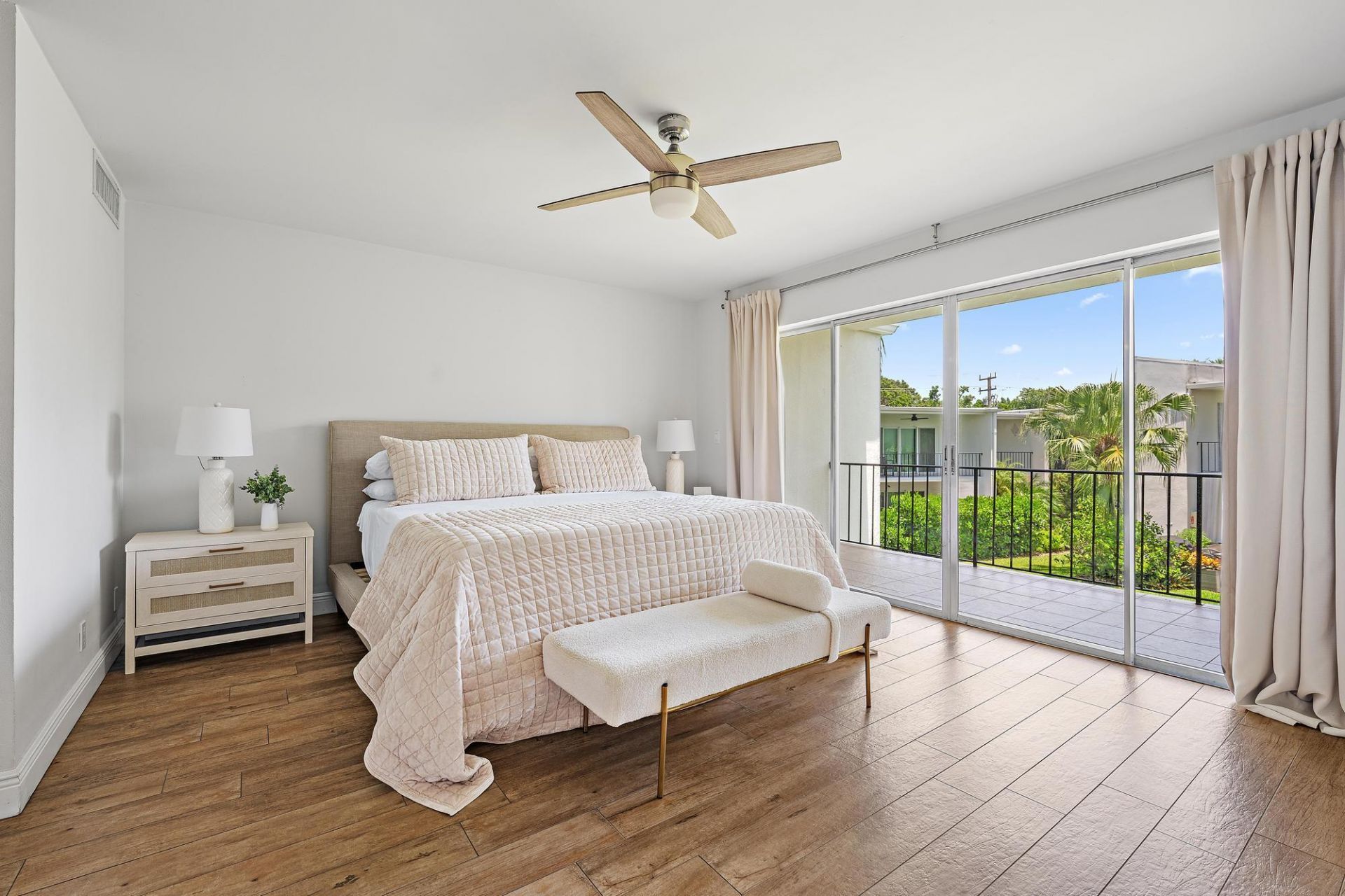 388 Golfview Road, Unit H, North Palm Beach, FL 33408 Photo
