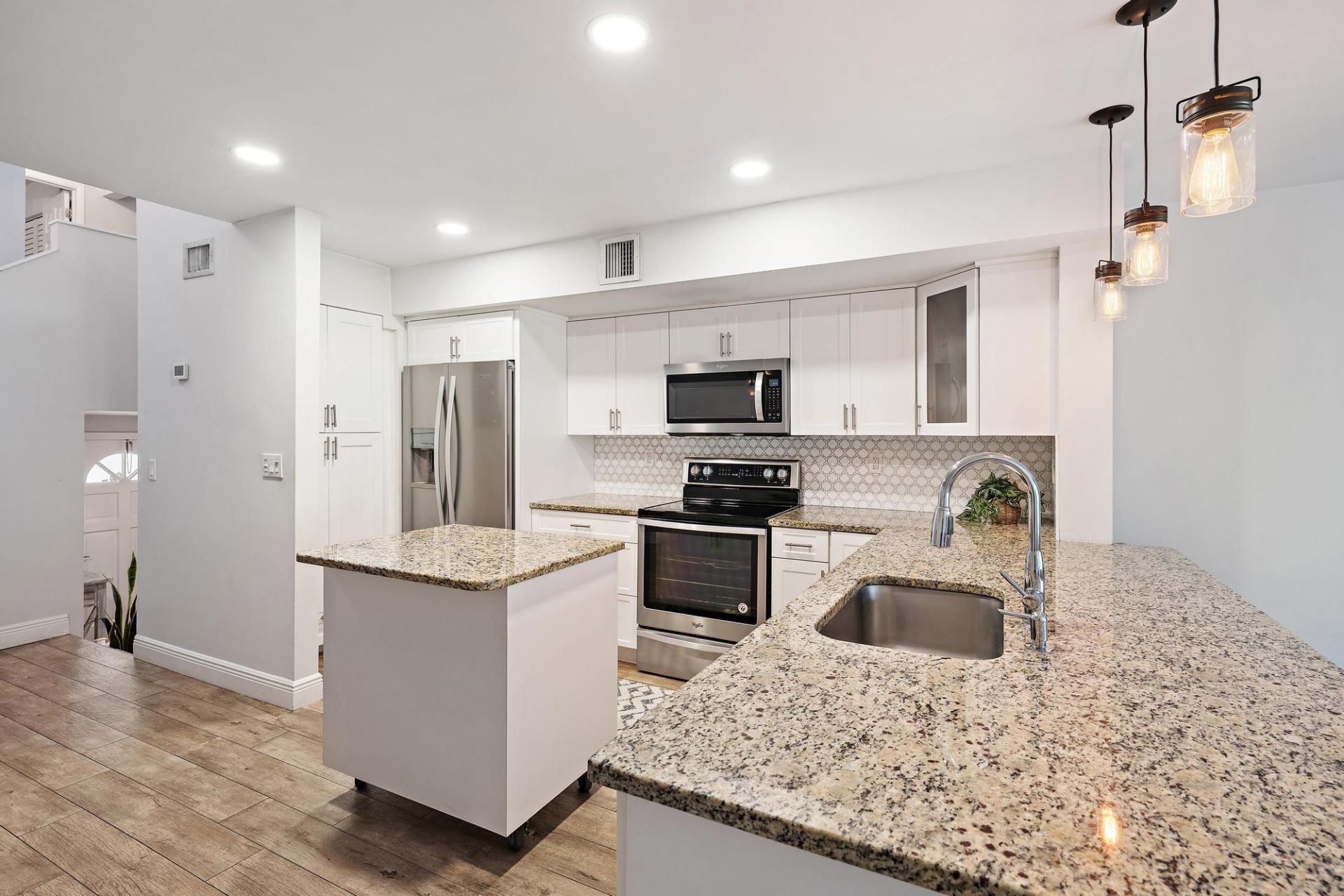 388 Golfview Road, Unit H, North Palm Beach, FL 33408 Photo