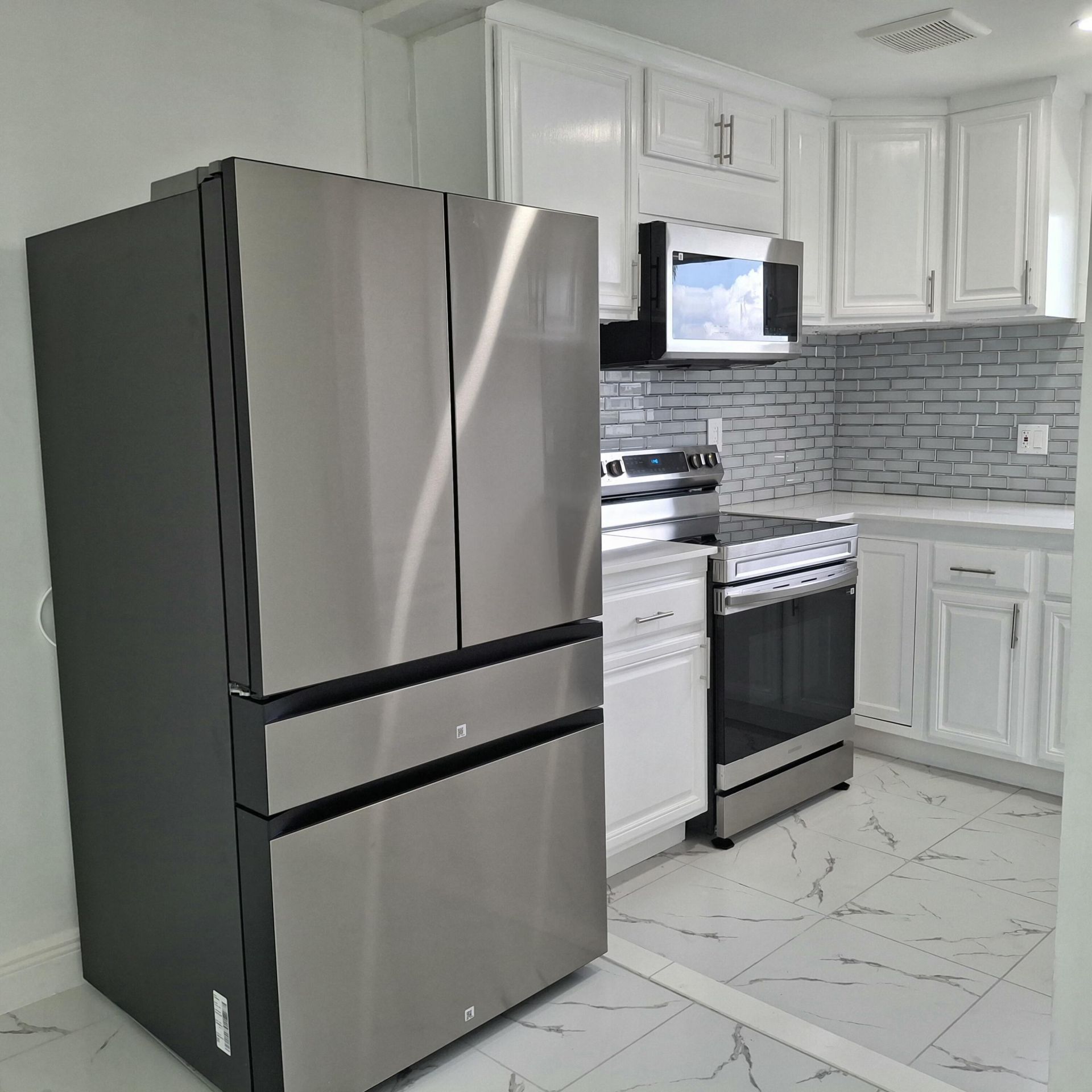 2739 Emory Drive W, Unit J, West Palm Beach, FL 33415 Photo