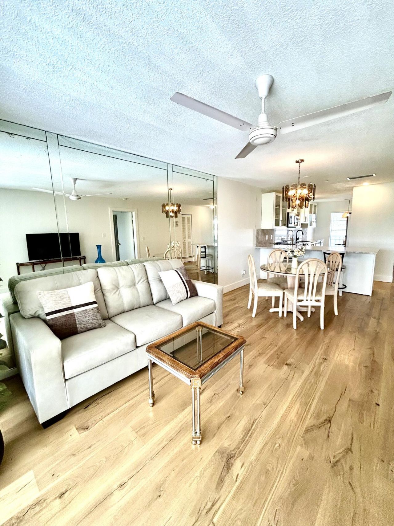 1030 Silk Oak Terrace, Unit 203, Delray Beach, FL 33445 Photo