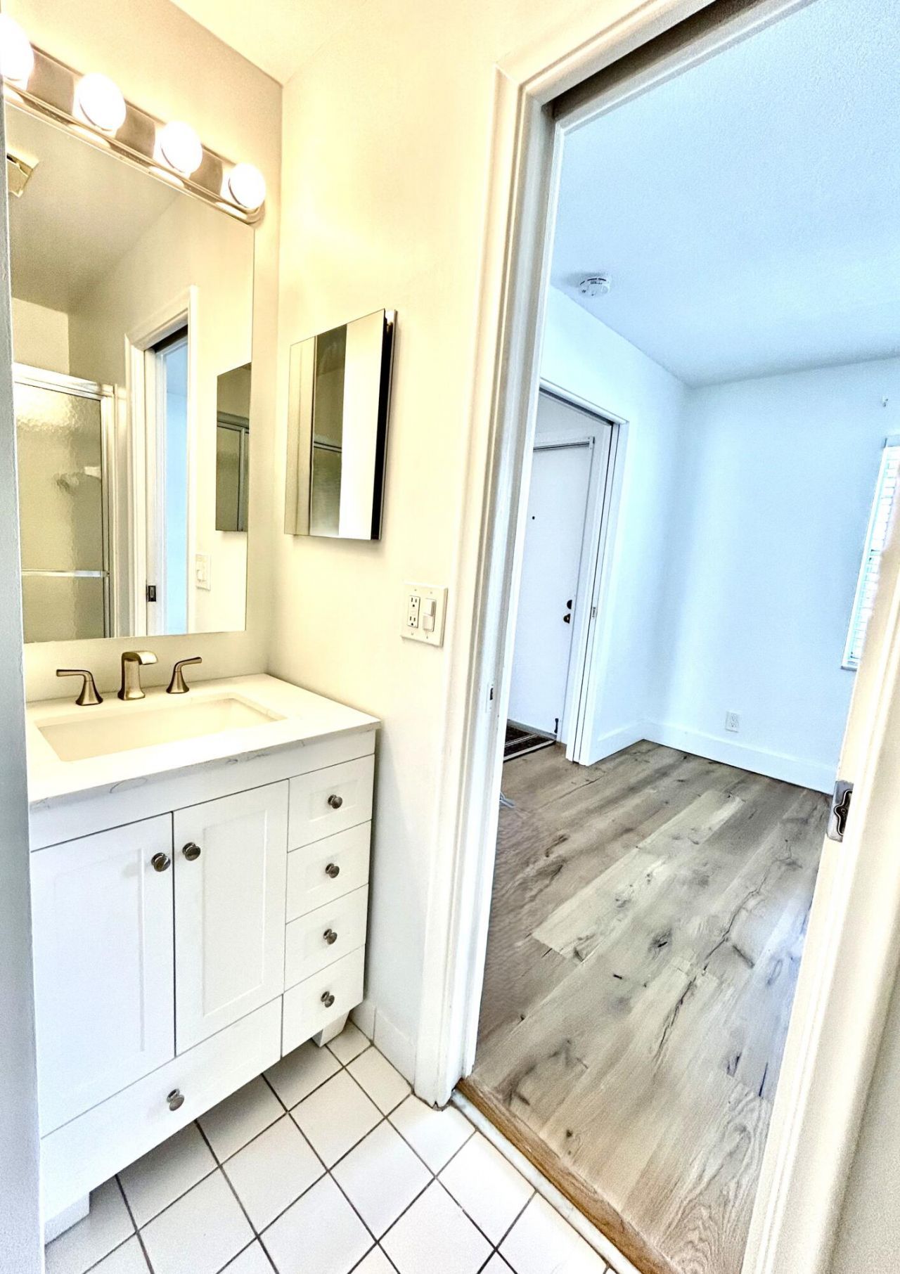 1030 Silk Oak Terrace, Unit 203, Delray Beach, FL 33445 Photo