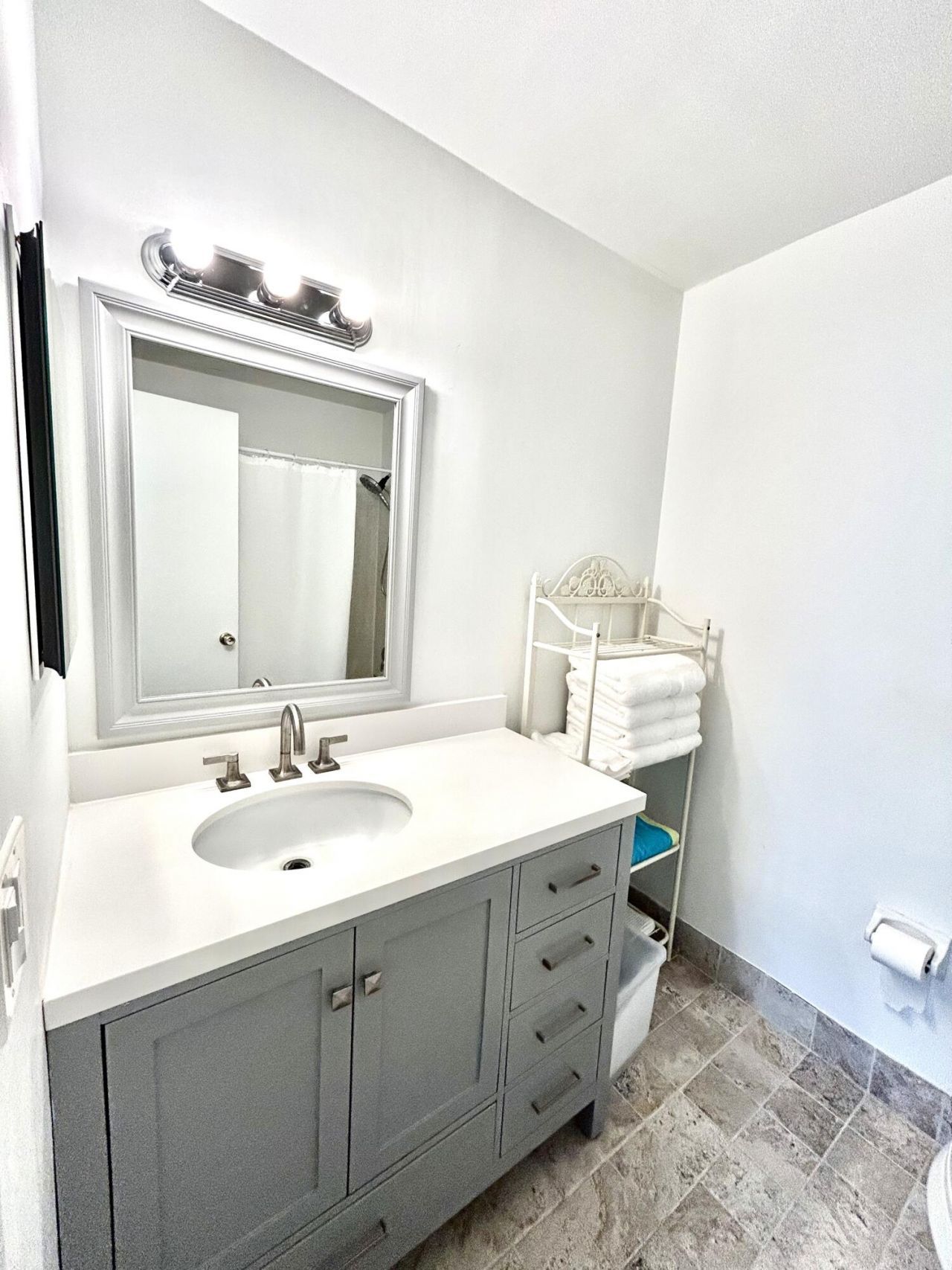 1030 Silk Oak Terrace, Unit 203, Delray Beach, FL 33445 Photo