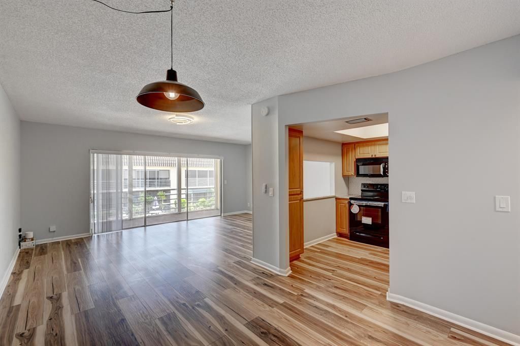 342 Southwind Court, Unit 216, North Palm Beach, FL 33408 Photo