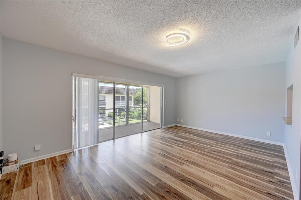 342 Southwind Court, Unit 216, North Palm Beach, FL 33408 Photo