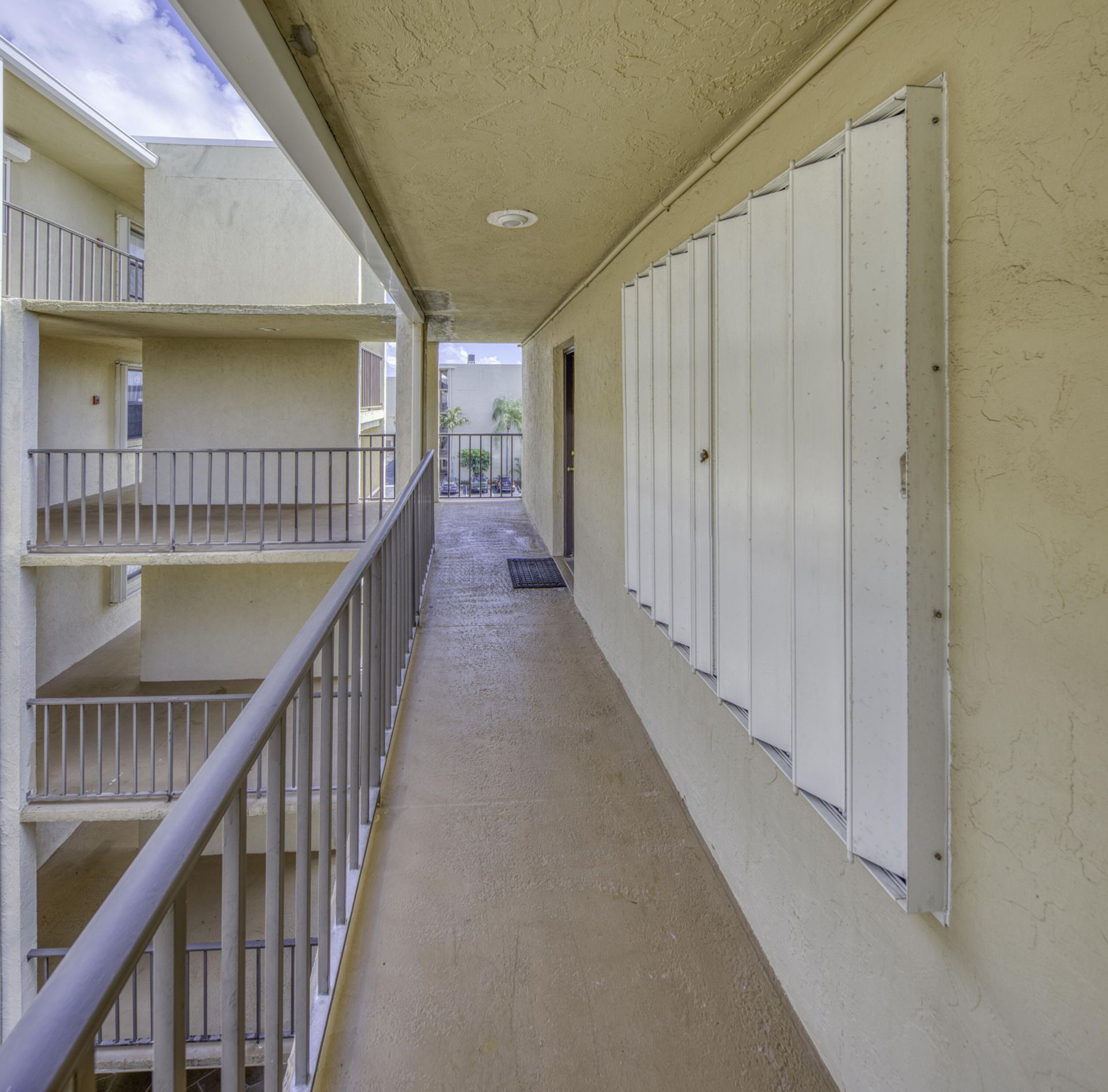 890 N Federal Highway, Unit 412, Lantana, FL 33462 Photo