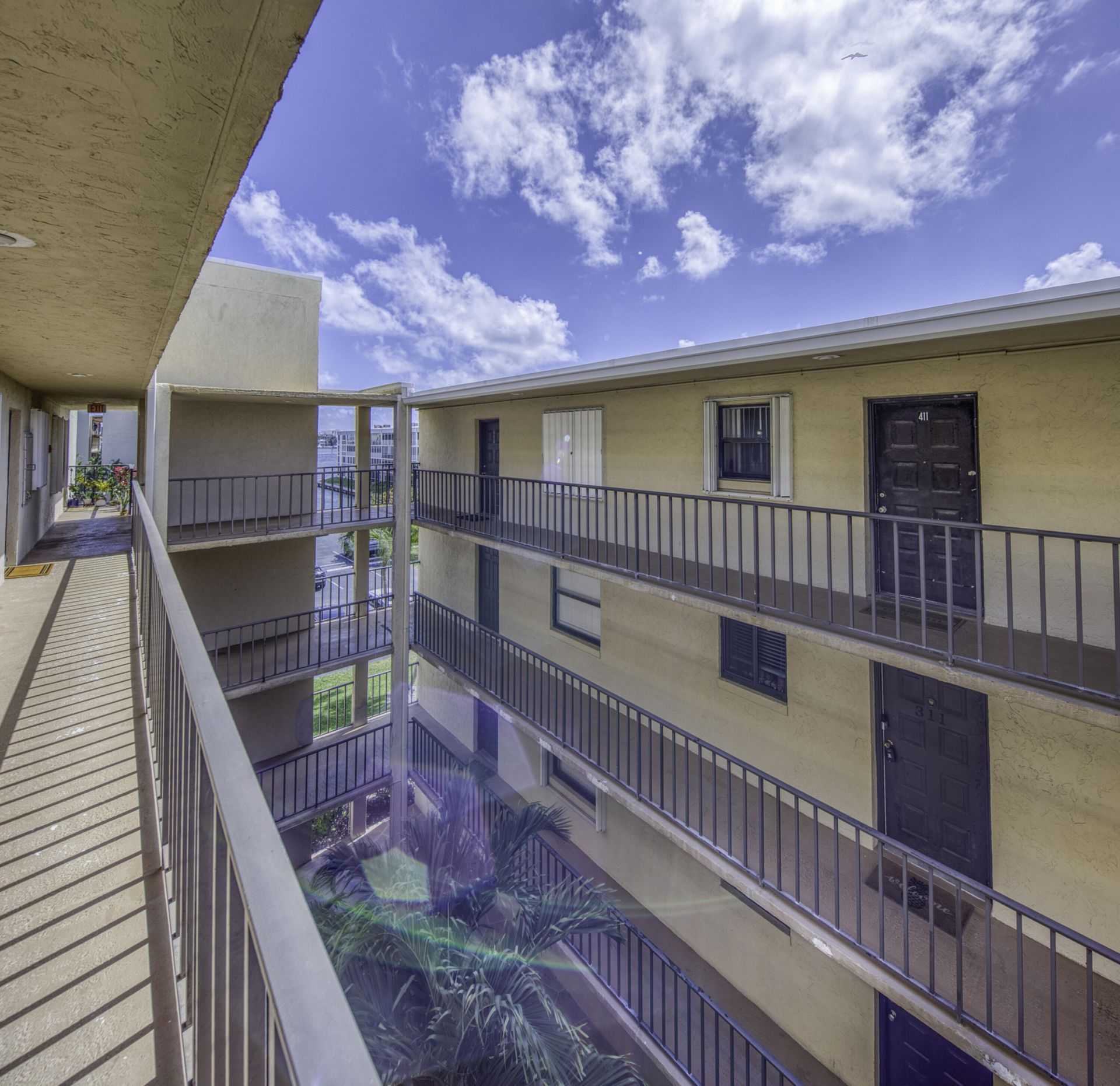 890 N Federal Highway, Unit 412, Lantana, FL 33462 Photo