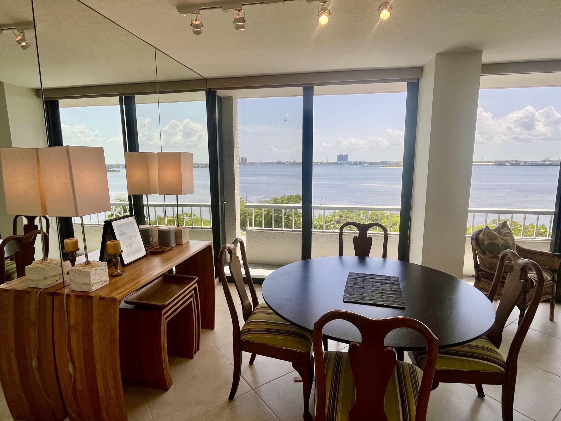 5550 N Ocean Drive, Unit 6D, Singer Island, FL 33404 Photo