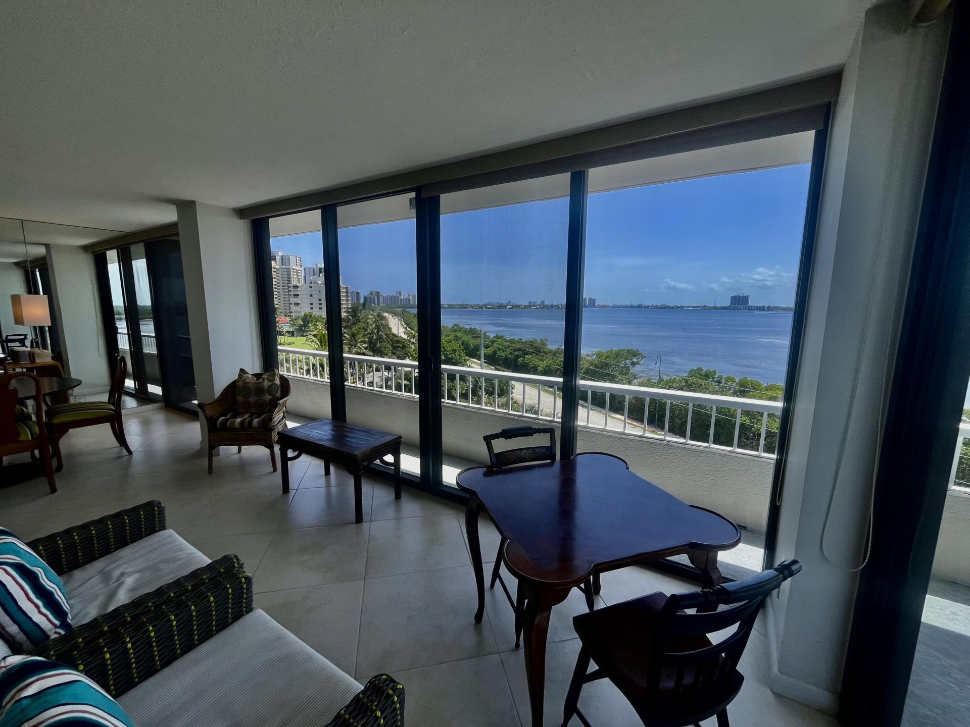 5550 N Ocean Drive, Unit 6D, Singer Island, FL 33404 Photo
