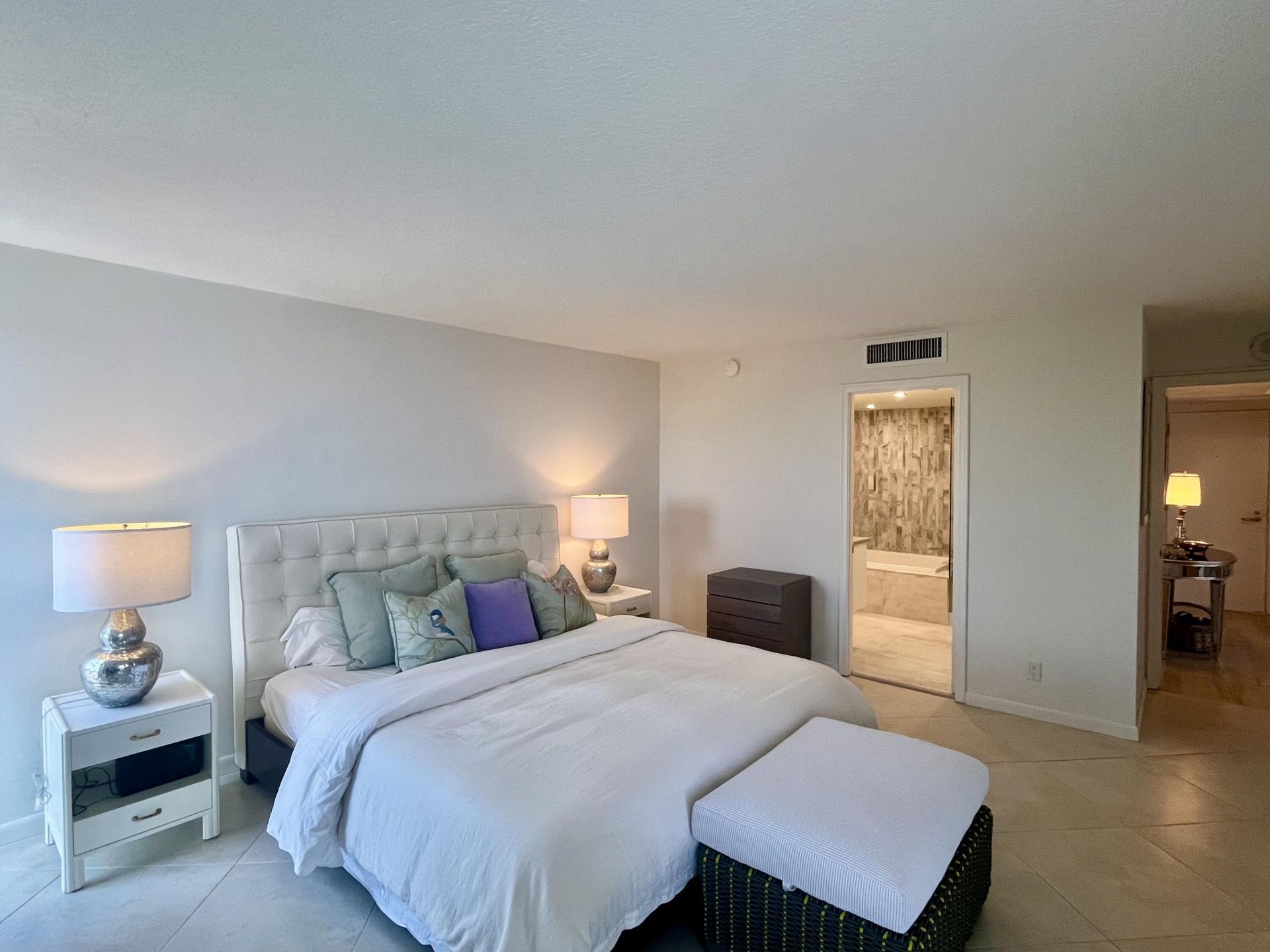 5550 N Ocean Drive, Unit 6D, Singer Island, FL 33404 Photo