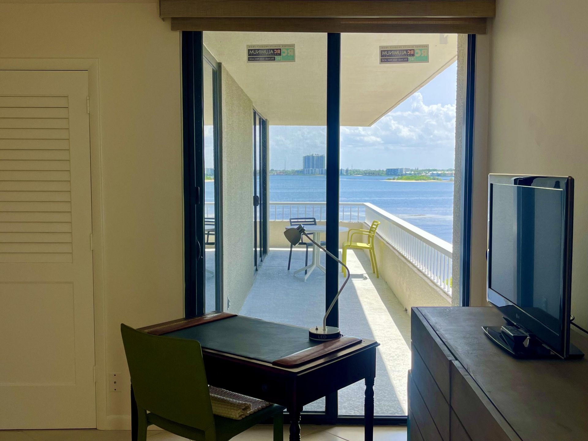 5550 N Ocean Drive, Unit 6D, Singer Island, FL 33404 Photo