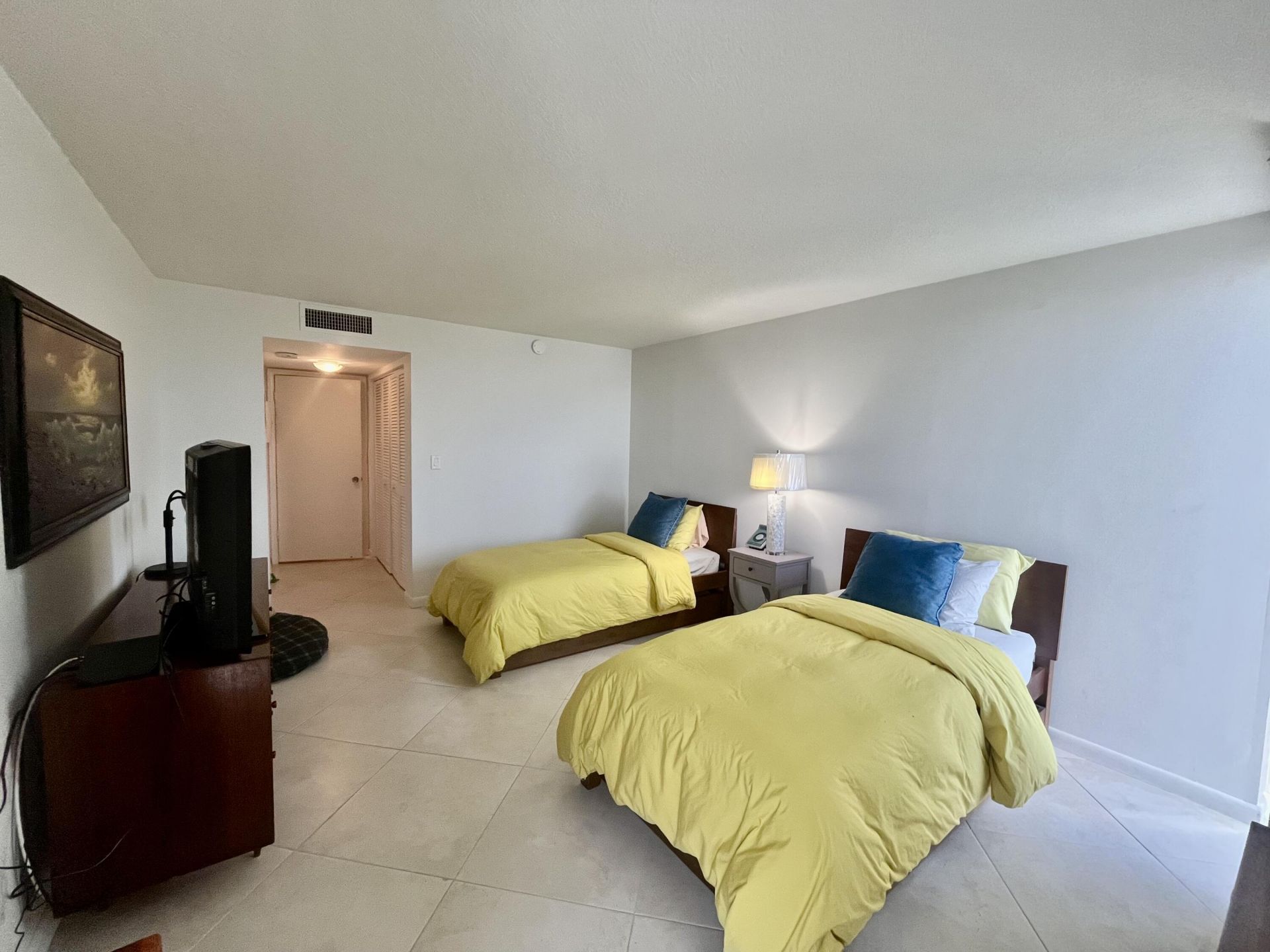 5550 N Ocean Drive, Unit 6D, Singer Island, FL 33404 Photo