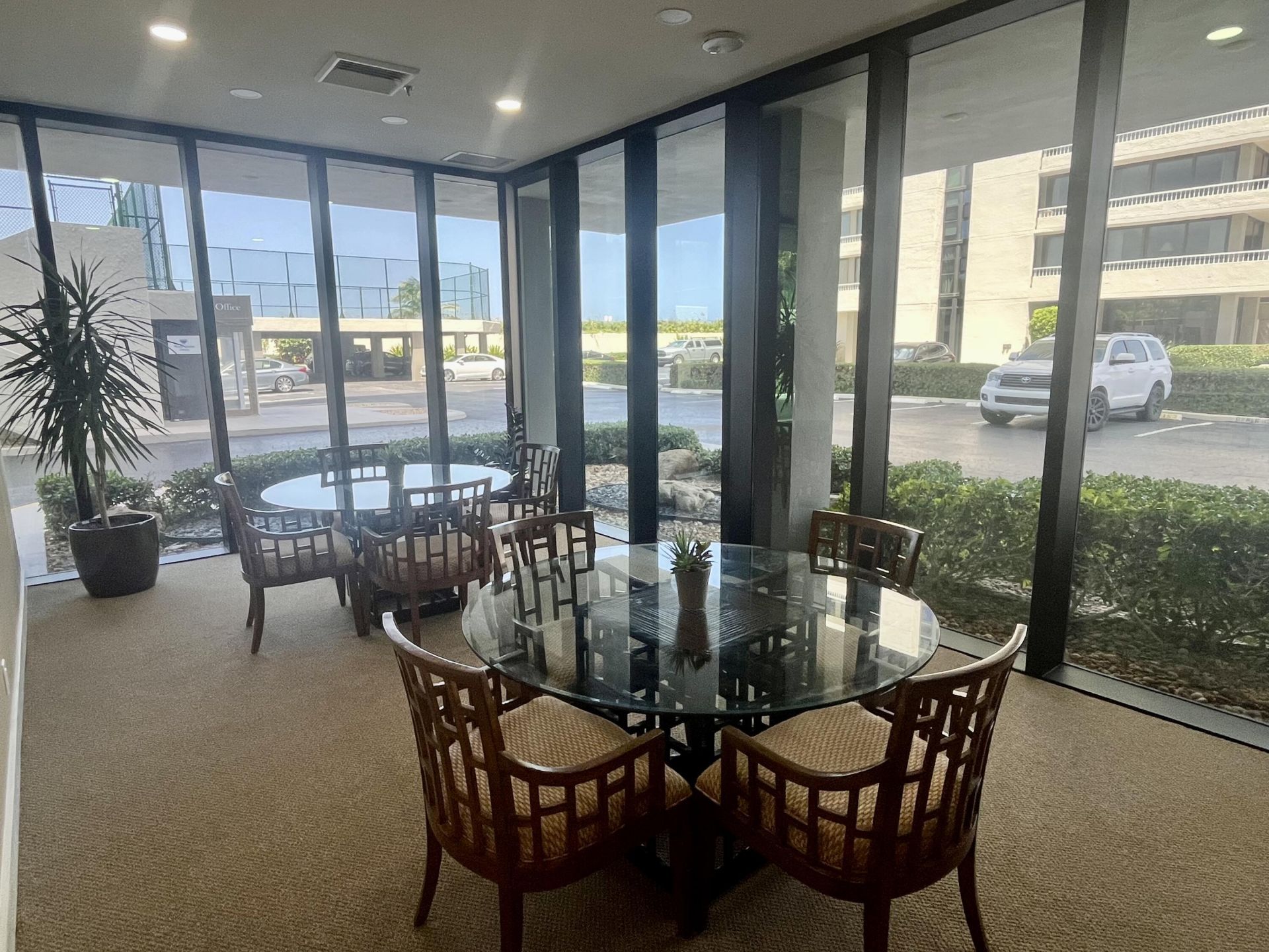5550 N Ocean Drive, Unit 6D, Singer Island, FL 33404 Photo