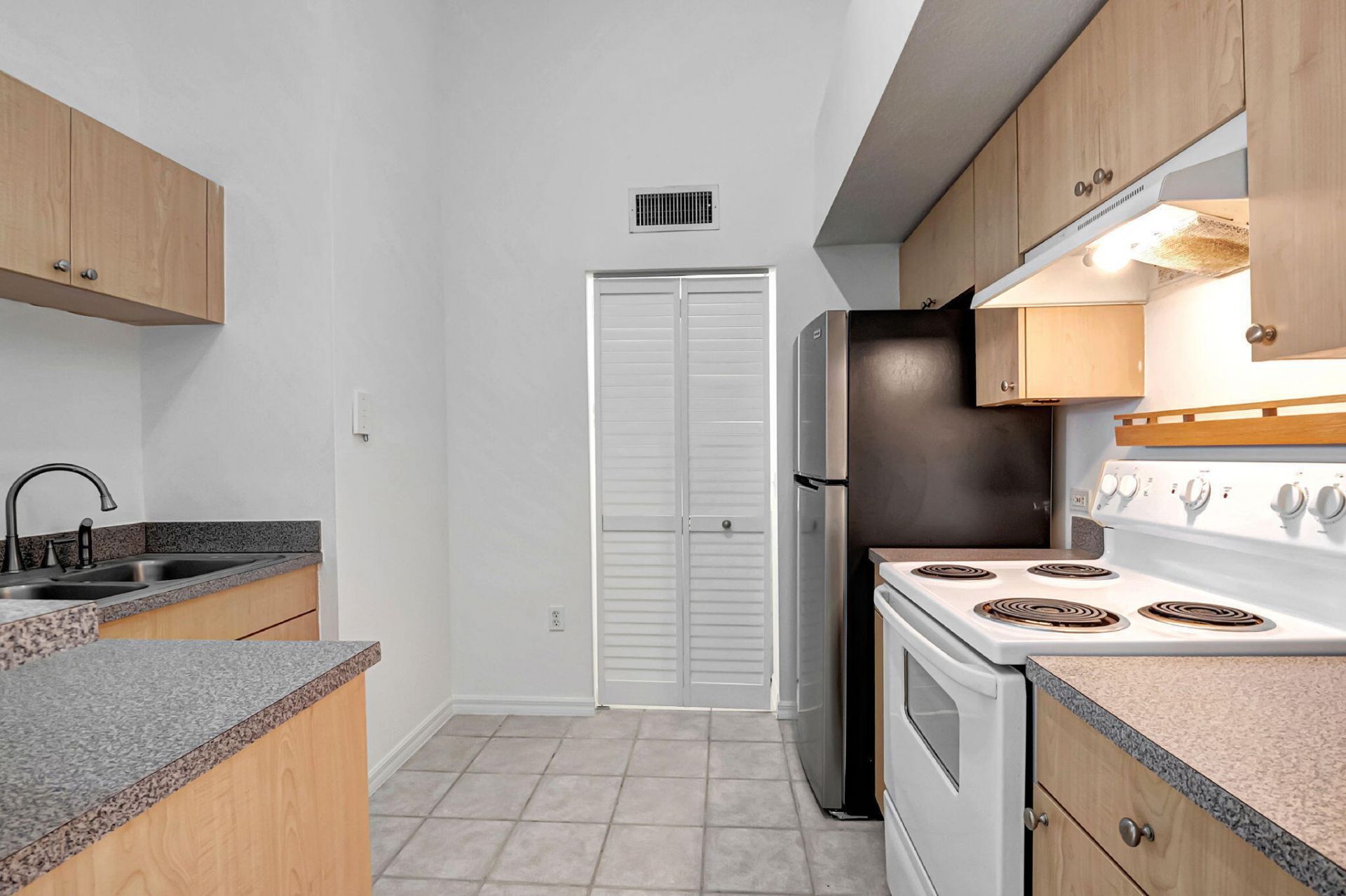920 Villa Circle, Boynton Beach, FL 33435 Photo