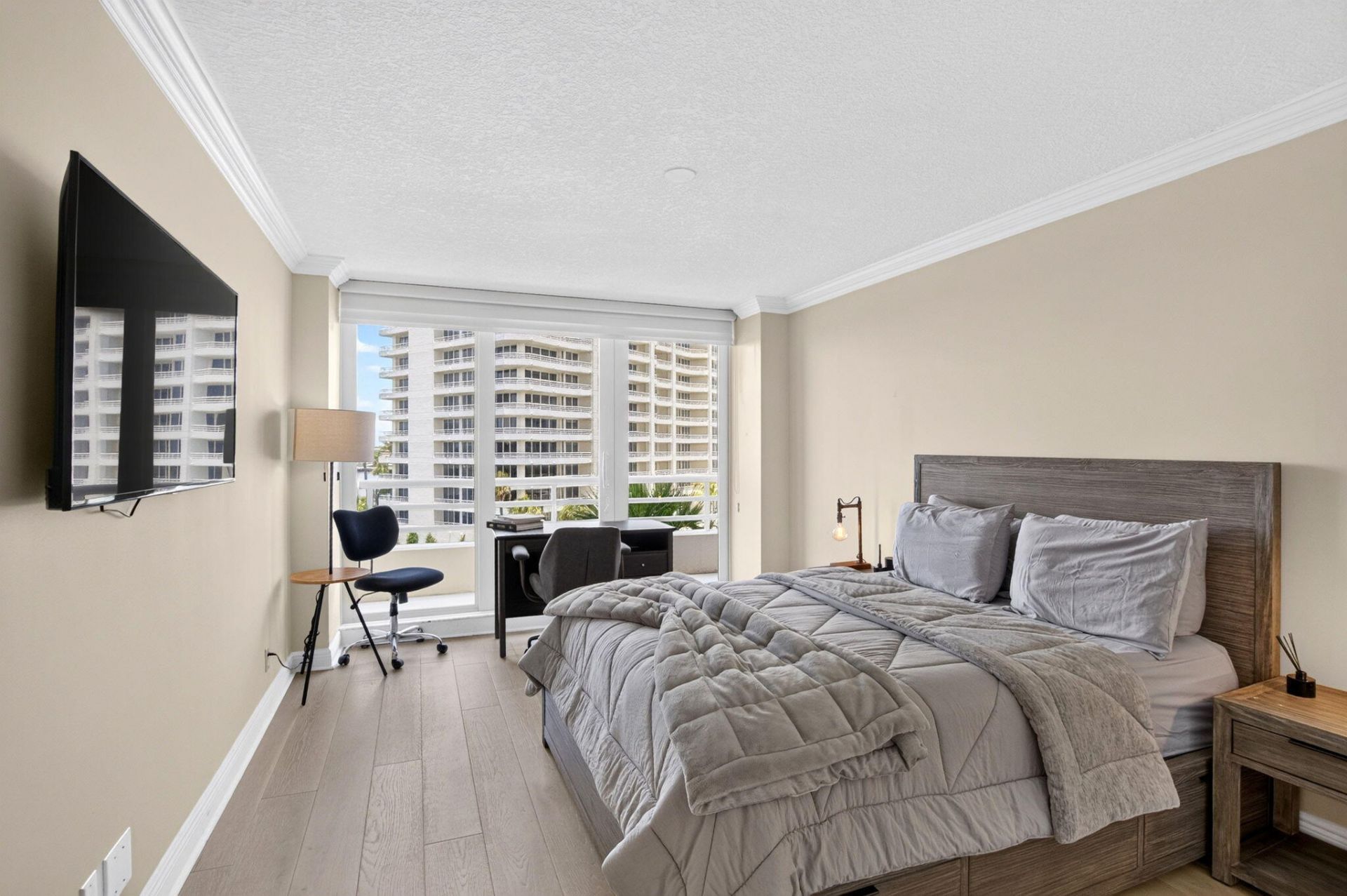 4101 N Ocean Boulevard N, Unit 401, Boca Raton, FL 33431 Photo