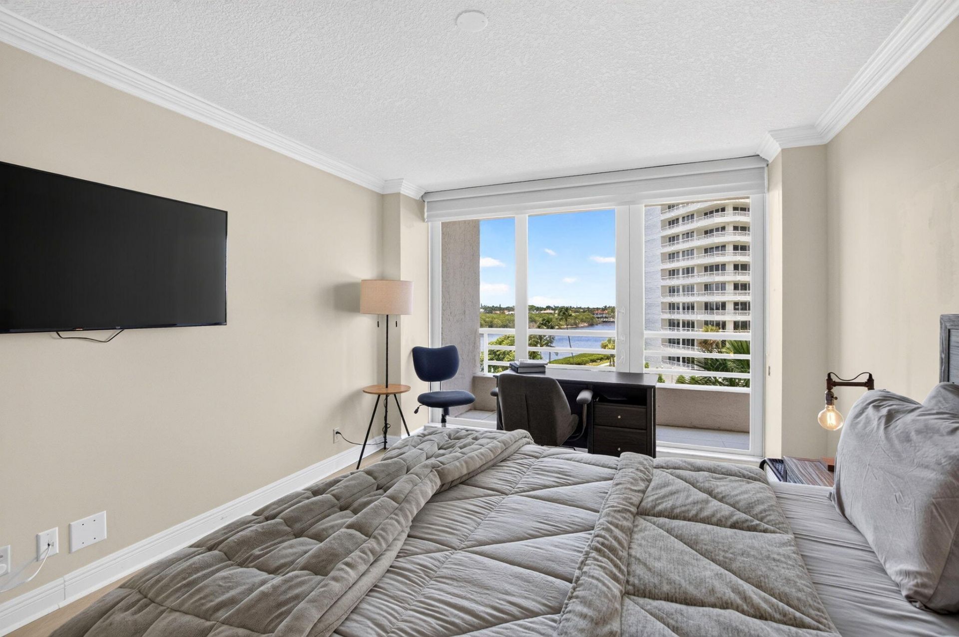 4101 N Ocean Boulevard N, Unit 401, Boca Raton, FL 33431 Photo