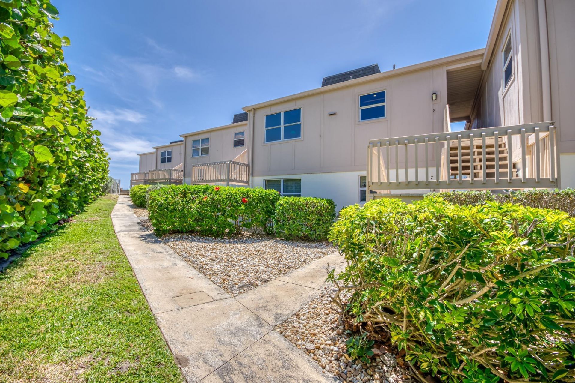1501 NE Ocean Boulevard, Unit 8, Stuart, FL 34996 Photo