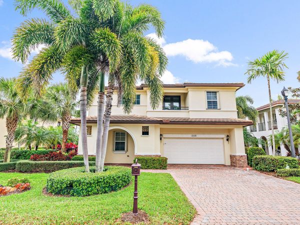 1058 Vintner Boulevard, Palm Beach Gardens, FL 33410