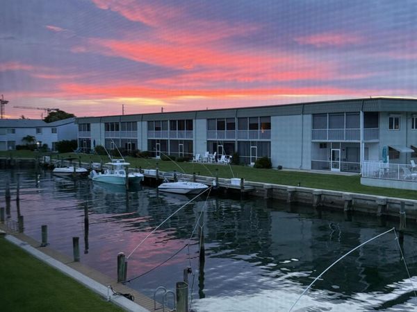 117 LEHANE Terrace, Unit 206, North Palm Beach, FL 33408