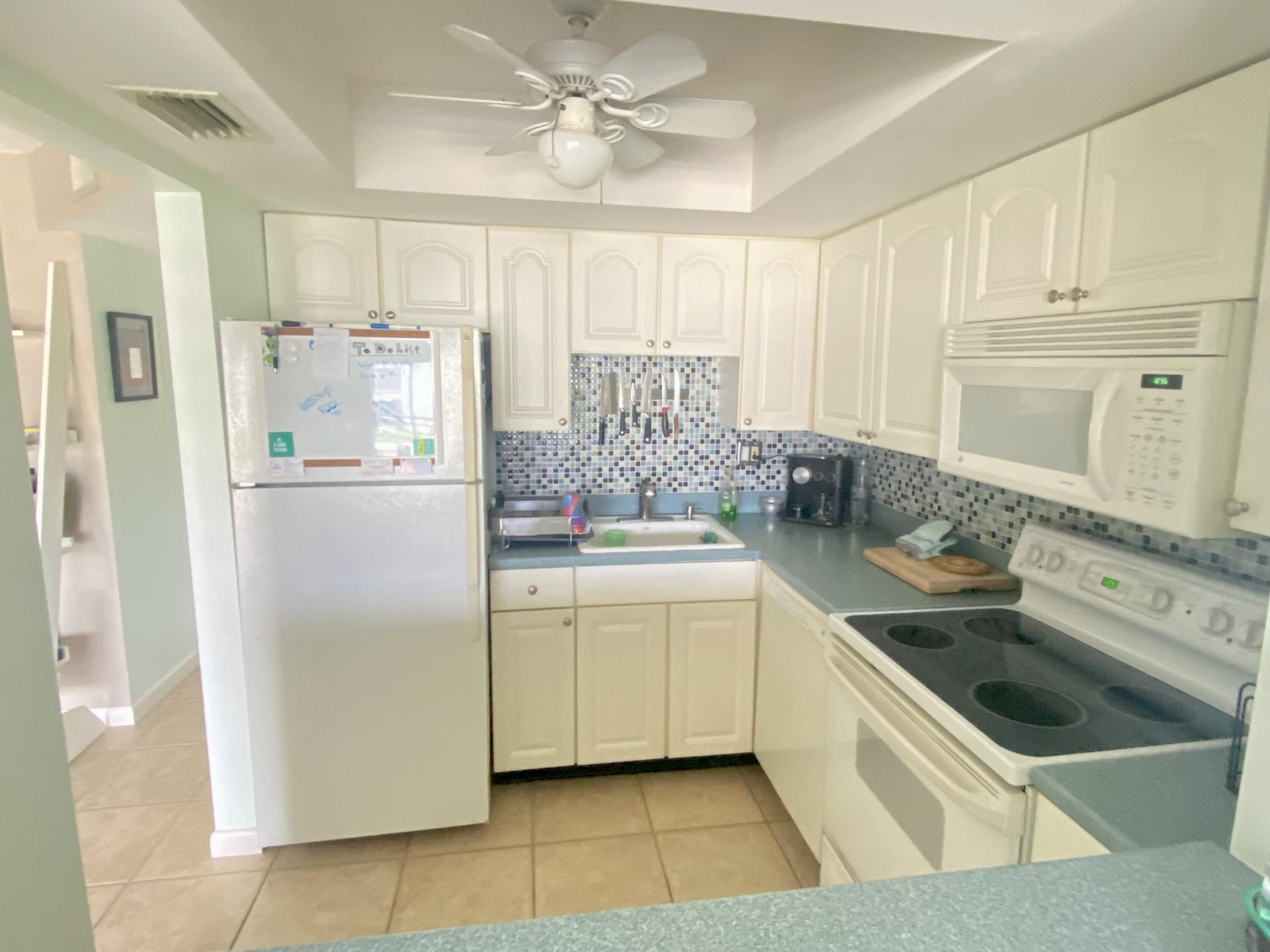 117 Lehane Terrace, Unit 206, North Palm Beach, FL 33408 Photo