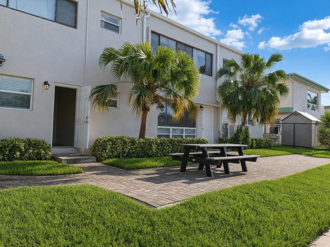 2621 NE 1st Street, Unit 7, Pompano Beach, FL 33062 Photo