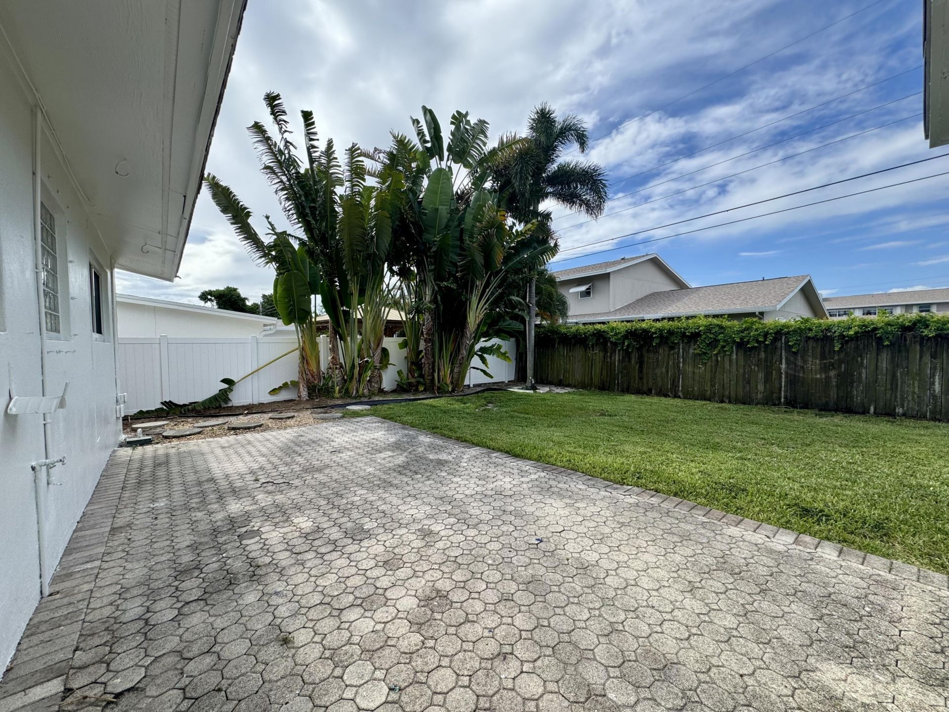 924 SE 8th Court, Deerfield Beach, FL 33441 Photo