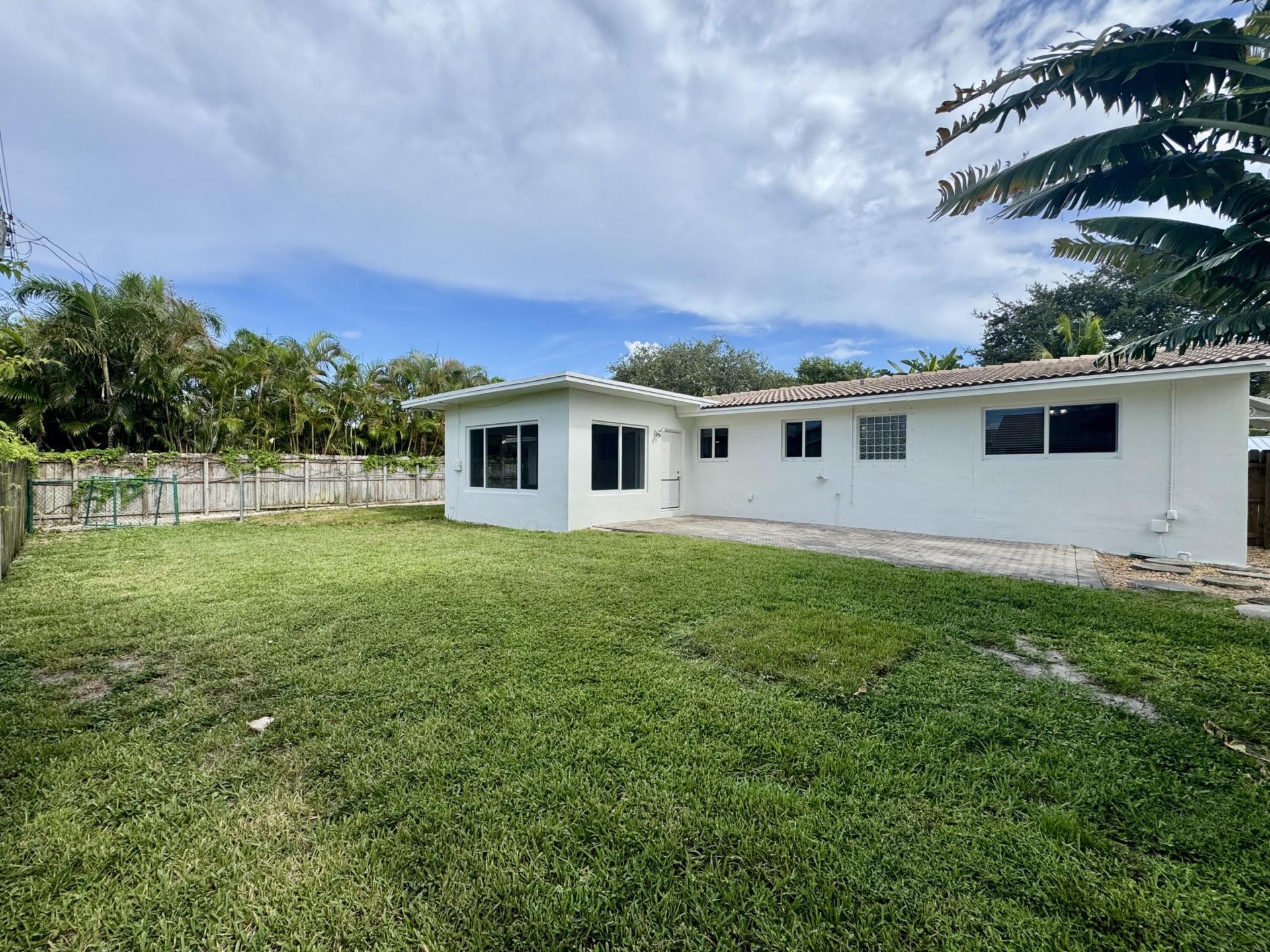 924 SE 8th Court, Deerfield Beach, FL 33441 Photo