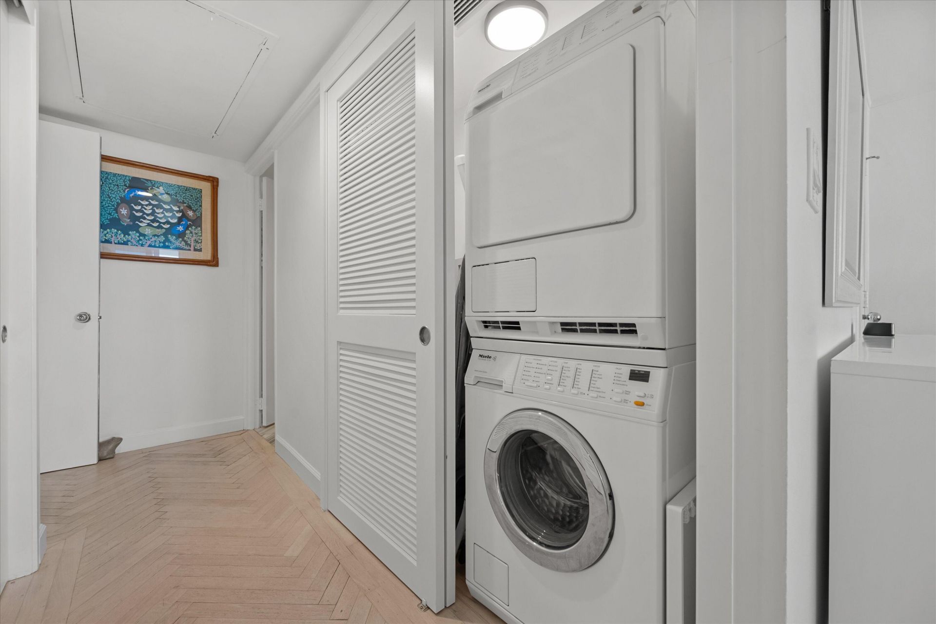 100 Sunrise Avenue, Unit 212, Palm Beach, FL 33480 Photo