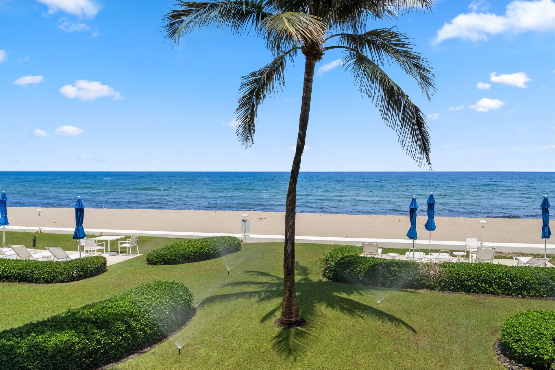 100 Sunrise Avenue, Unit 212, Palm Beach, FL 33480 Photo