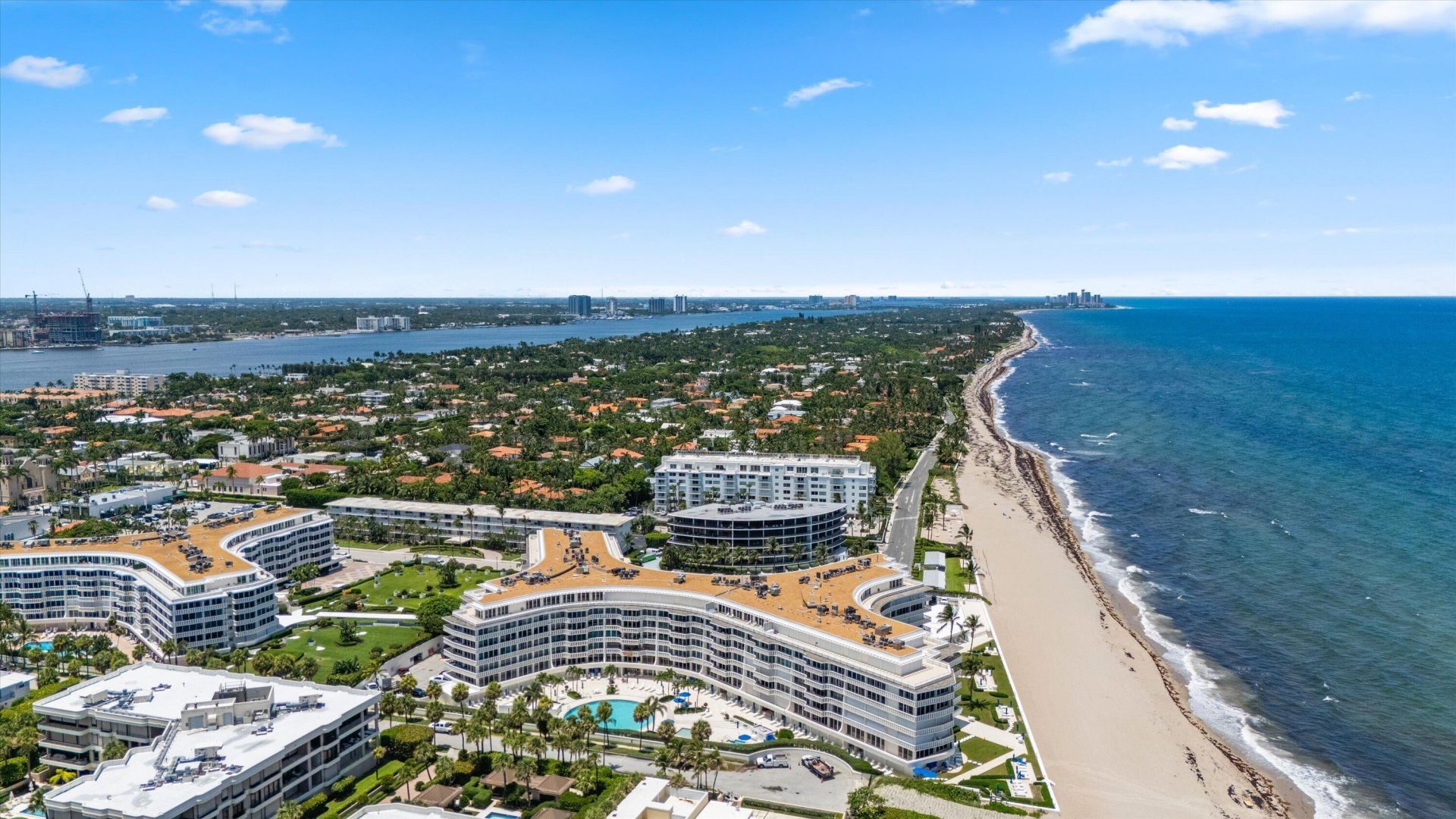 100 Sunrise Avenue, Unit 212, Palm Beach, FL 33480 Photo