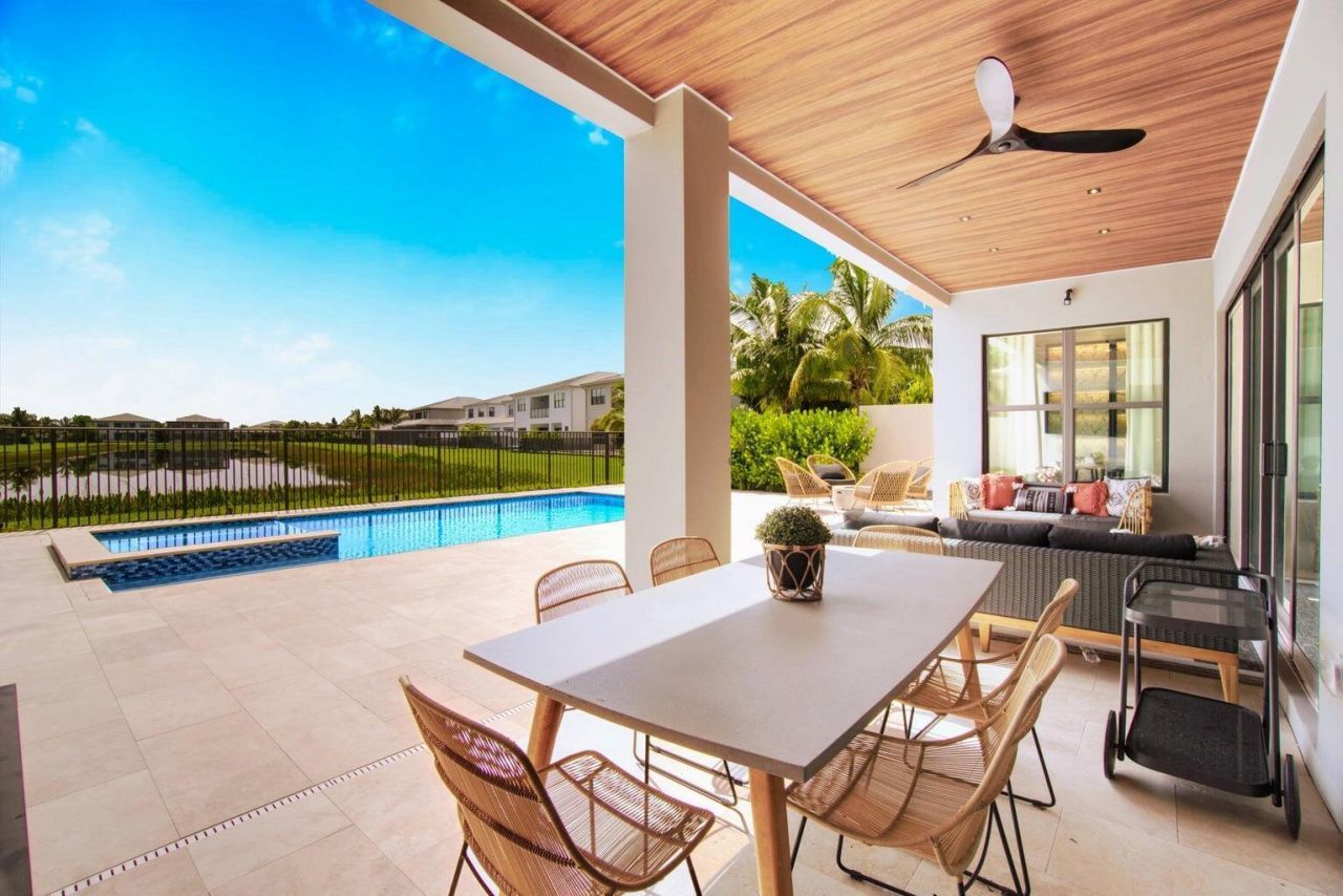17046 Wandering Wave Avenue, Boca Raton, FL 33496 Photo