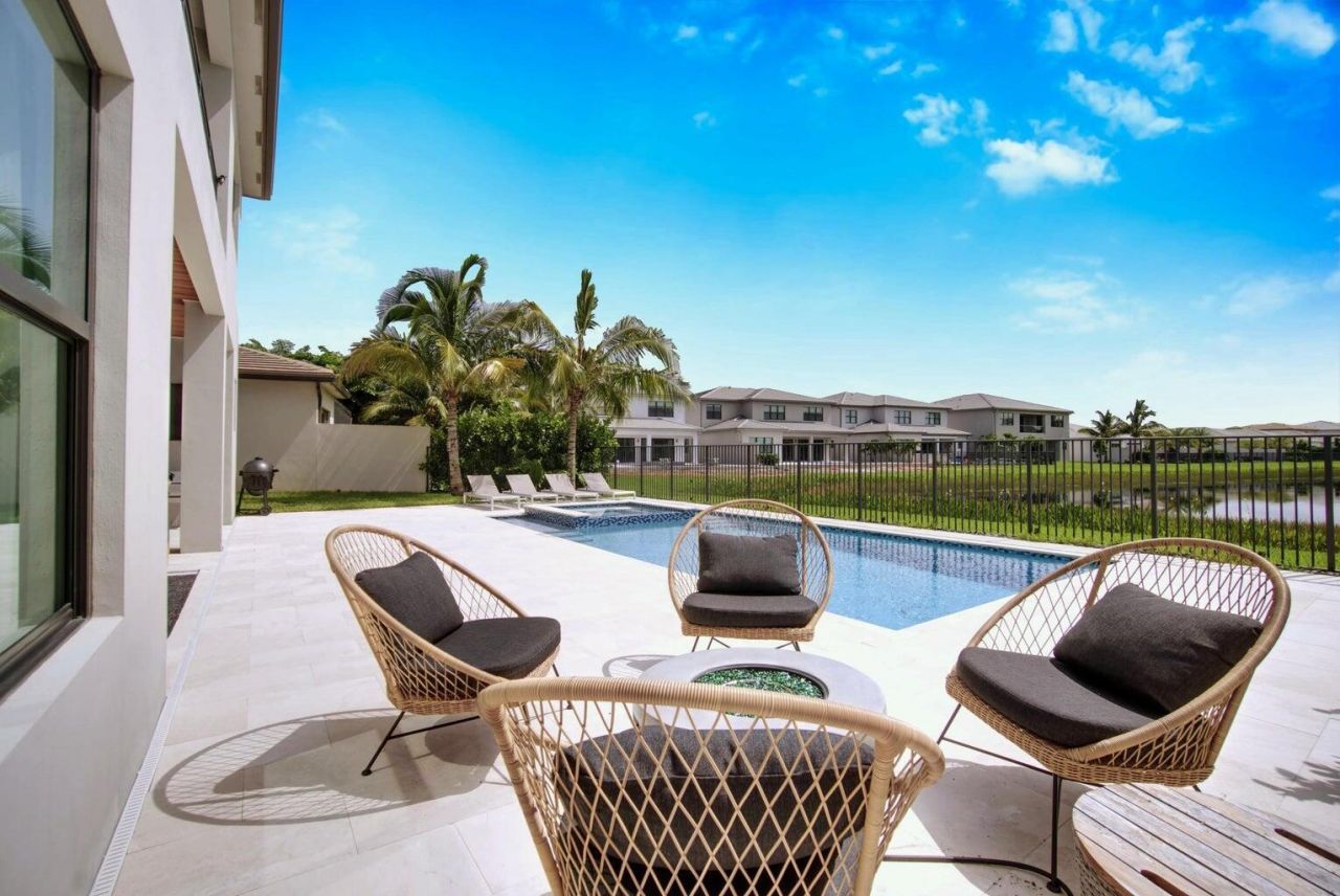 17046 Wandering Wave Avenue, Boca Raton, FL 33496 Photo