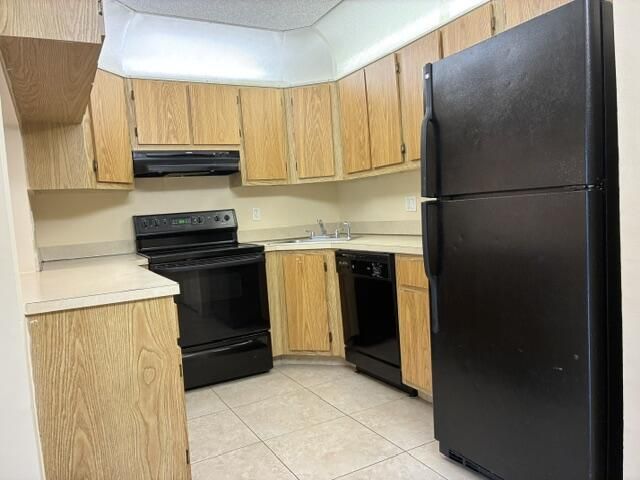 726 Sunny Pine Way, Unit B1, Greenacres, FL 33415 Photo