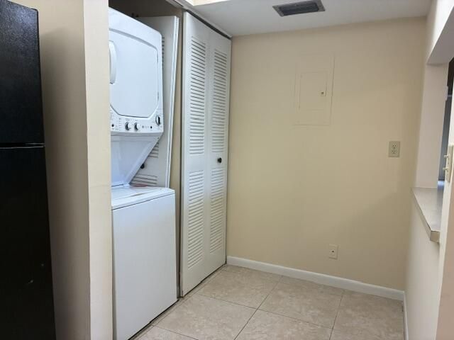 726 Sunny Pine Way, Unit B1, Greenacres, FL 33415 Photo