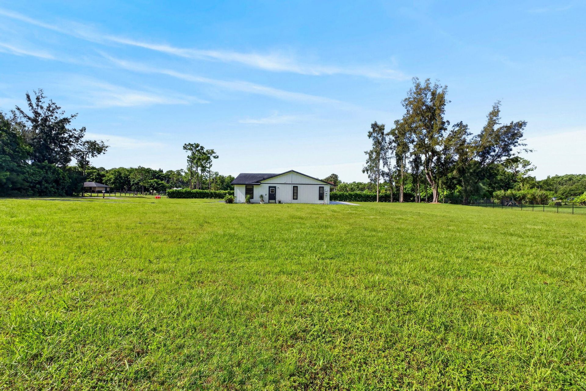 5989 Coconut Boulevard, The Acreage, FL 33411 Photo