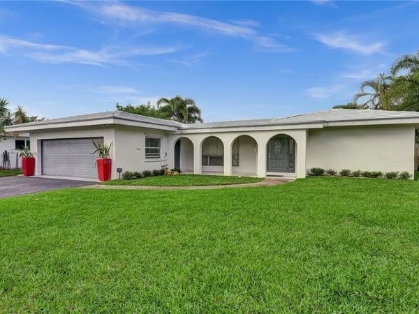 5981 NE 22ND Way, Fort Lauderdale, FL 33308