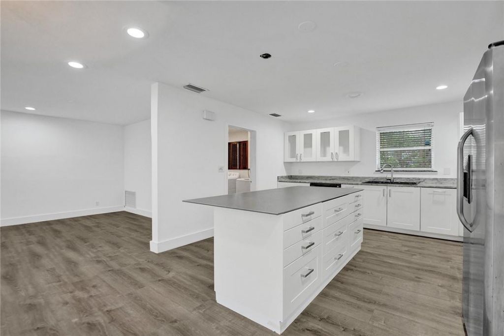 5981 NE 22nd Way, Fort Lauderdale, FL 33308 Photo