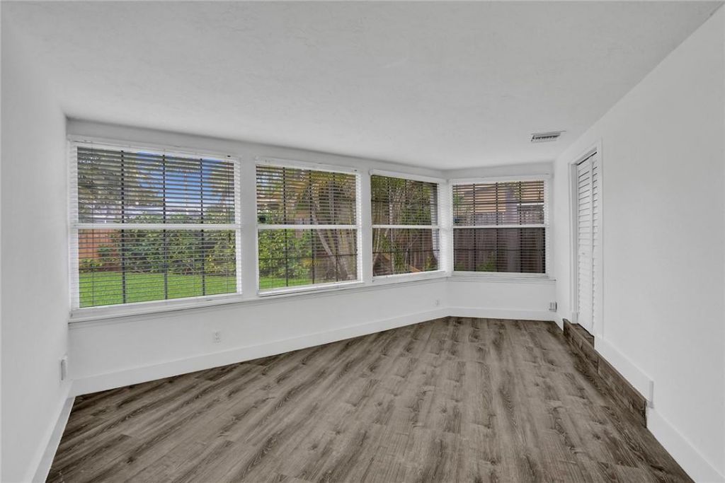 5981 NE 22nd Way, Fort Lauderdale, FL 33308 Photo
