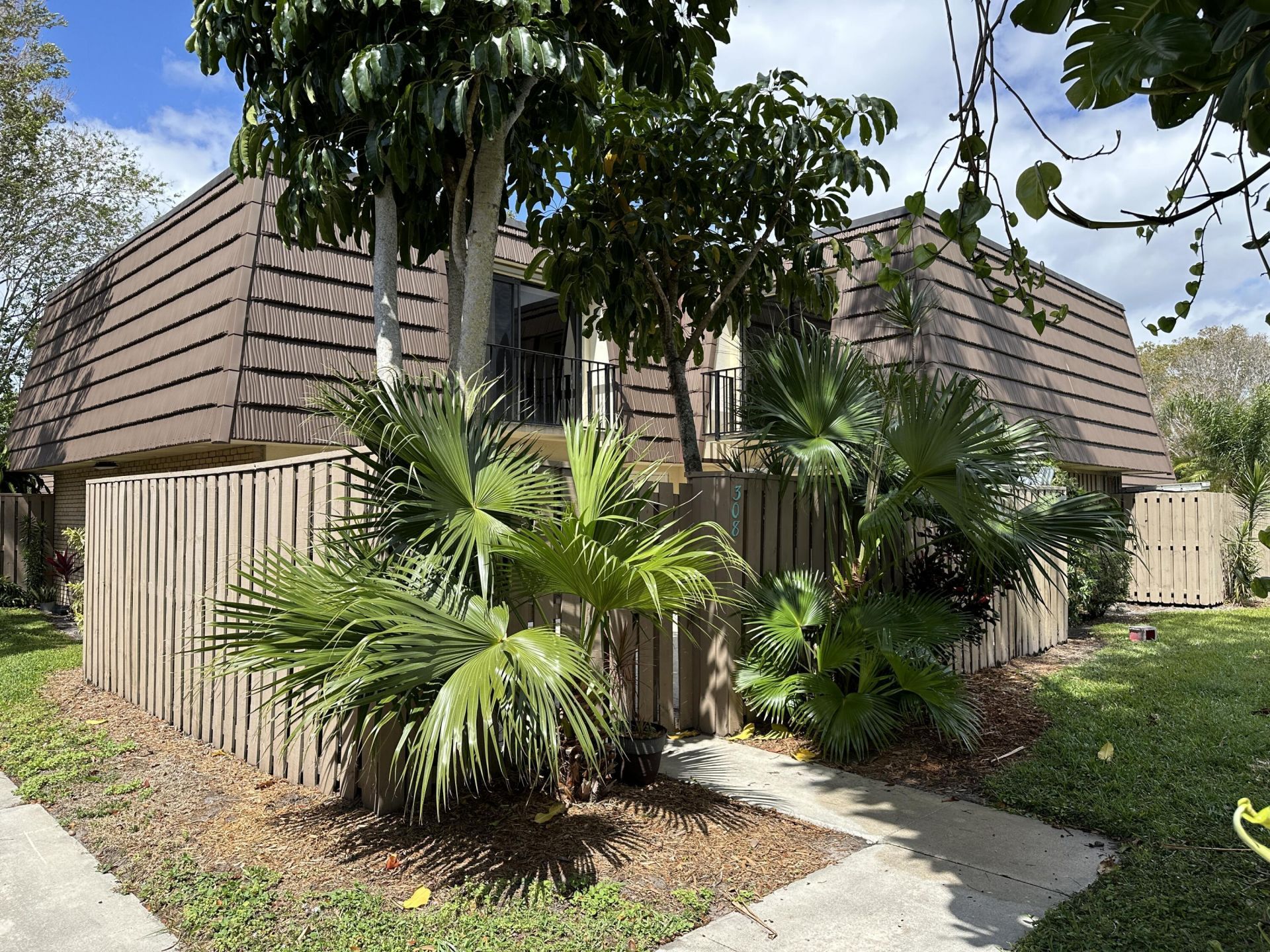 308 3rd Court, Palm Beach Gardens, FL 33410 Main Photo