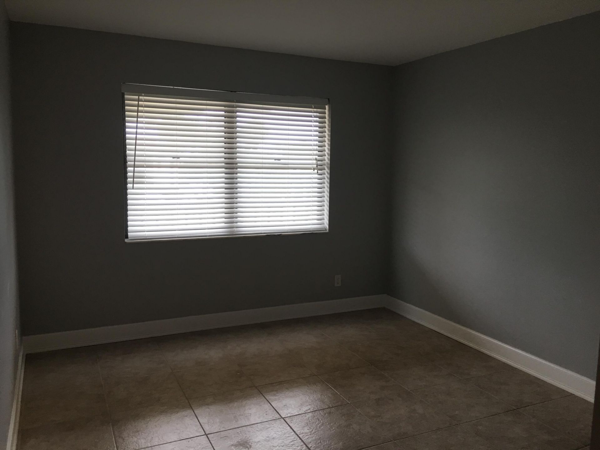 309 Lake Circle, Unit 202, North Palm Beach, FL 33408 Photo